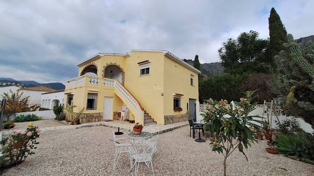 Casa-chalet en Venta en Calle Solana en L'Atzúbia