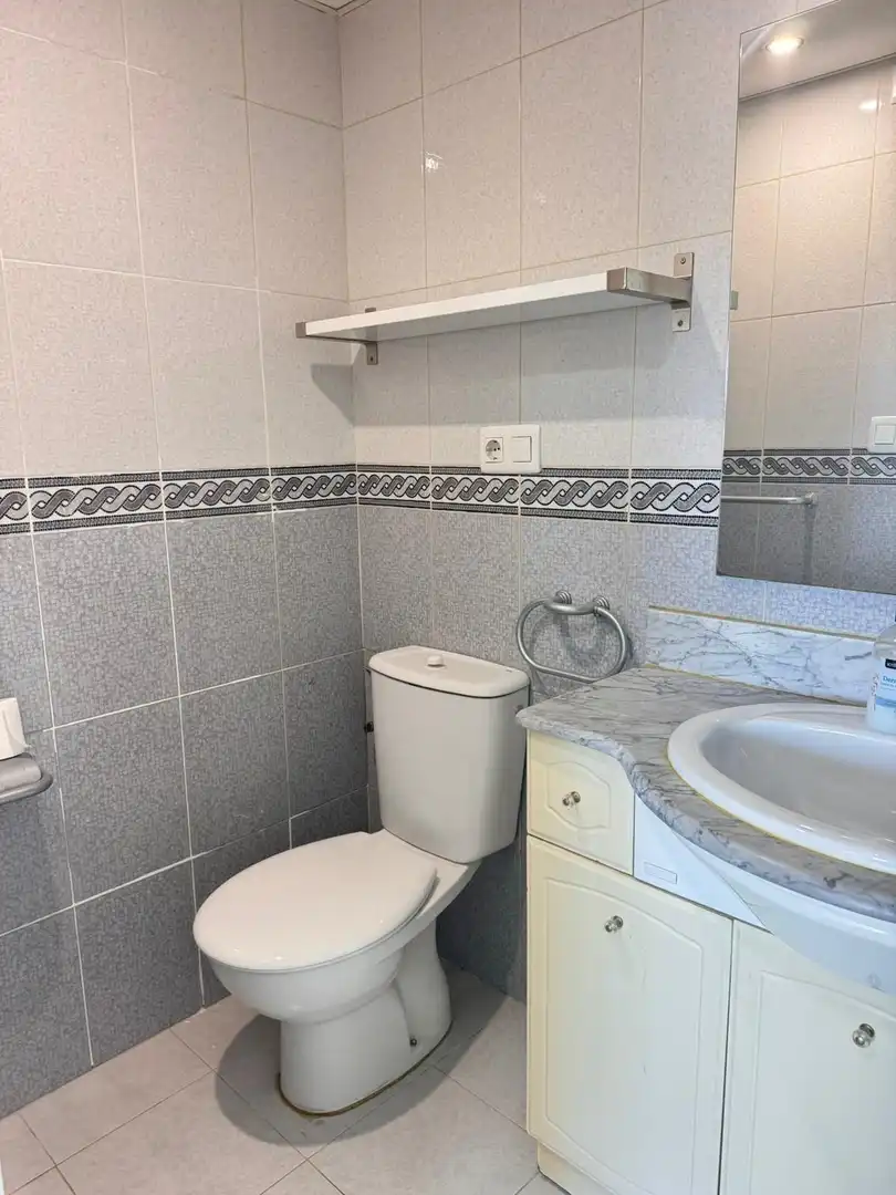 Baño de Piso en venta en Valencia con Aire acondicionado, Terraza y Balcón
