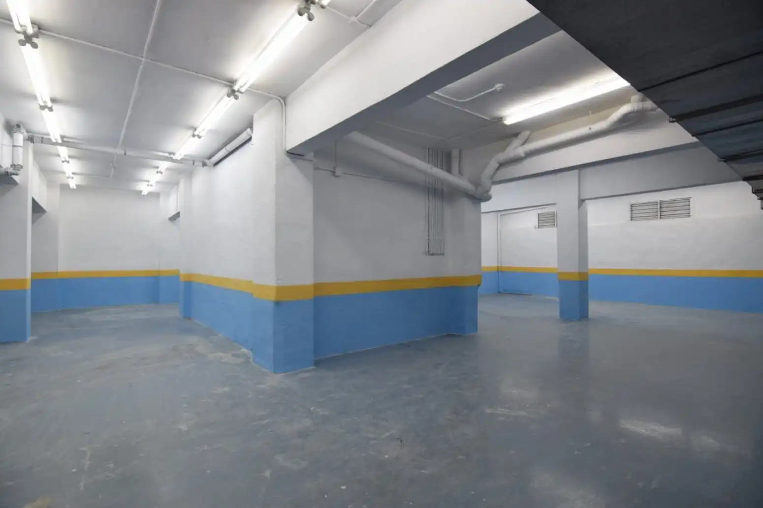 Local comercial en venda a Badalona - Calle d\\Eivissa 3, imagen 5