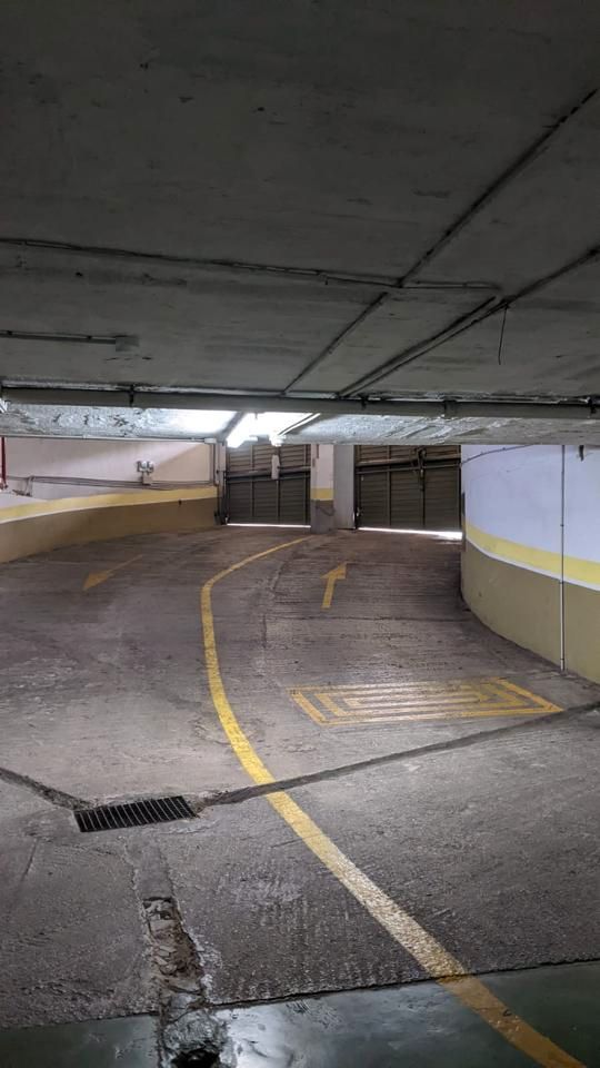 Garage to rent in Carrer de l'Aigua Dolça, Son Armadans, Ponent