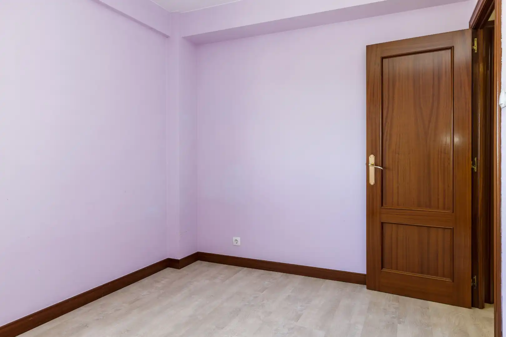 Bedroom of Flat for sale in Zaragoza  with Storage room