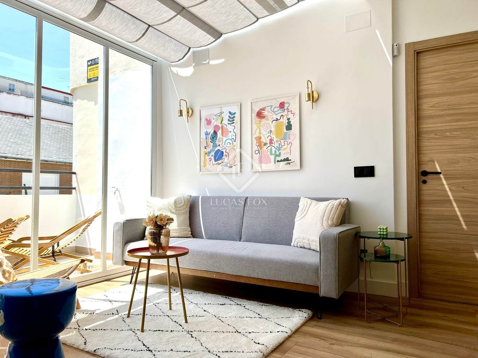 Living room of Flat for sale in  Madrid Capital  with Air Conditioner and Furnished