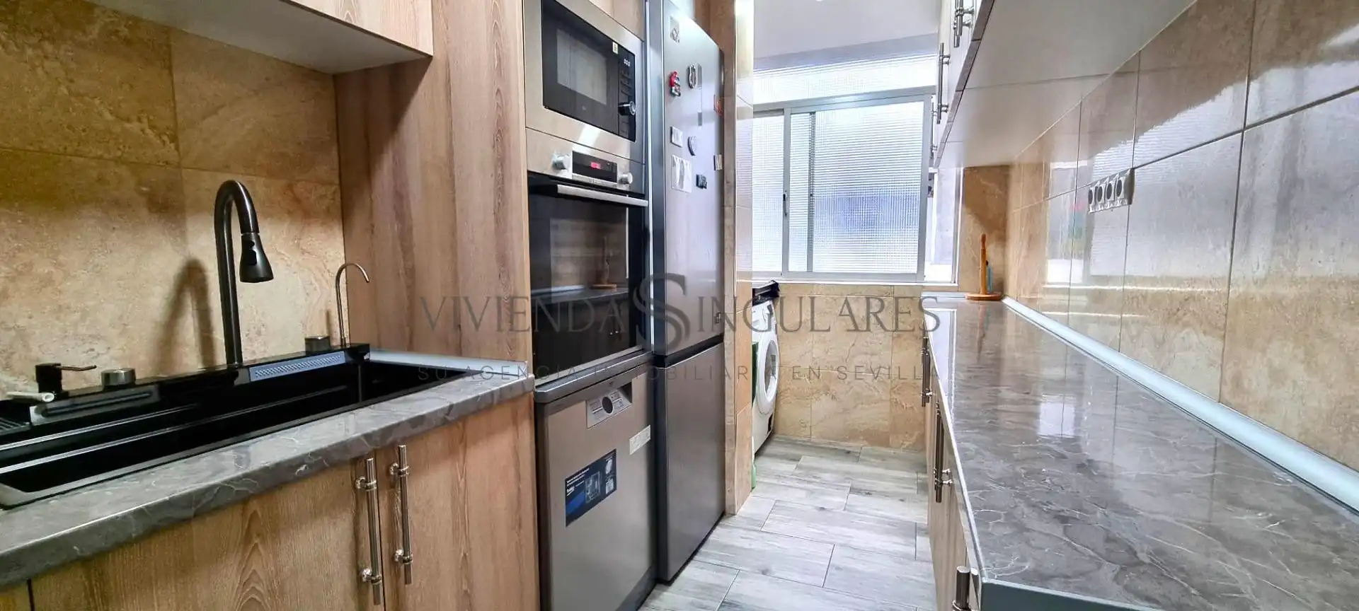 Cocina de Piso en venta en Sevilla con Aire acondicionado, Calefacción y Terraza