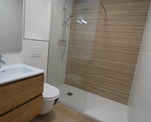 Bathroom of Flat to rent in Montmeló  with Air Conditioner