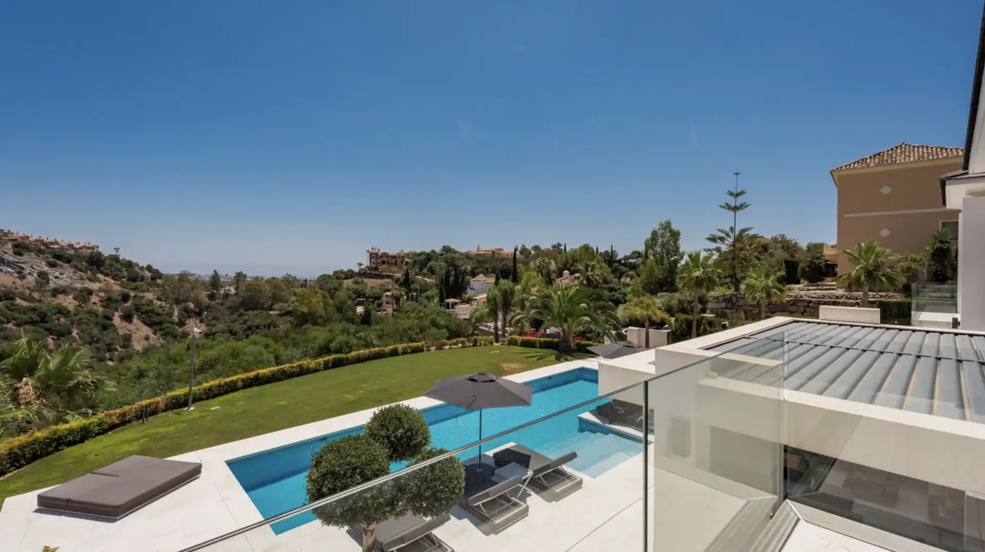 Chalet con piscina en venta en Benahavís pueblo, imagen 28