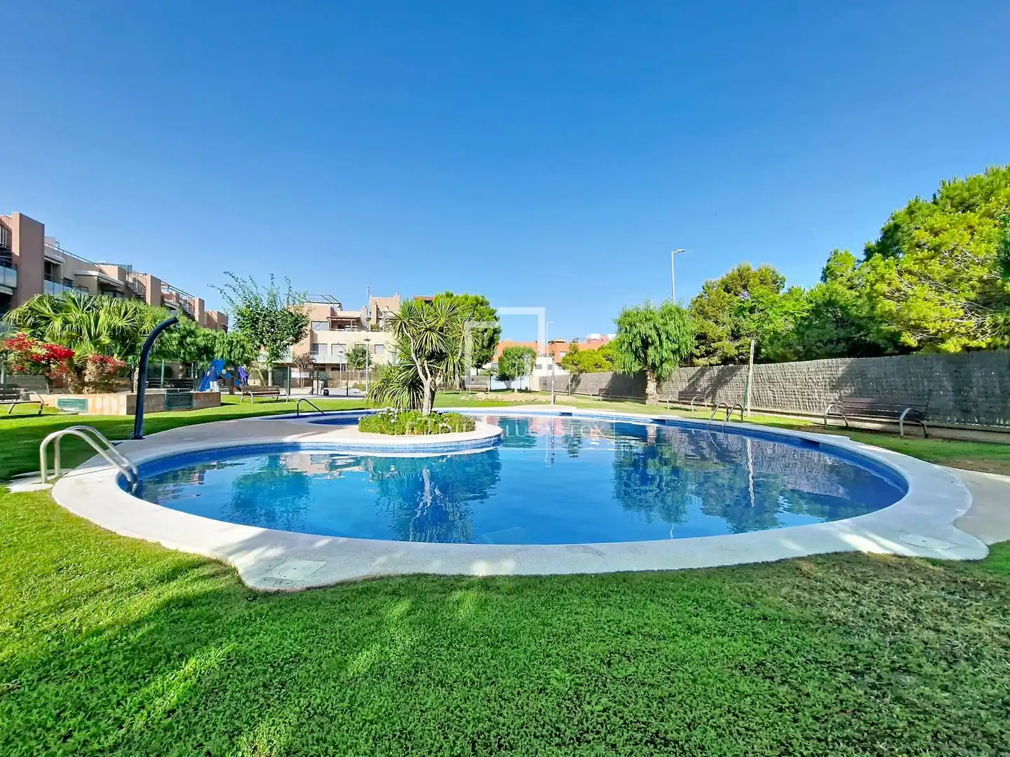 Pis amb piscina en venda a Les Salines - Pla de Sant Pere, imagen 3