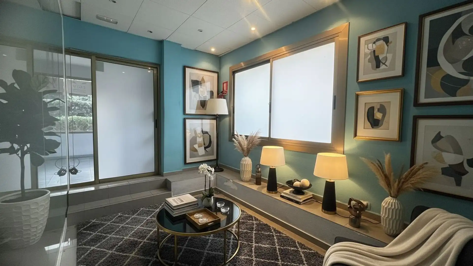 Oficina de lloguer a Carrer del Penedès, Mar i Camp - Platja dels Capellans