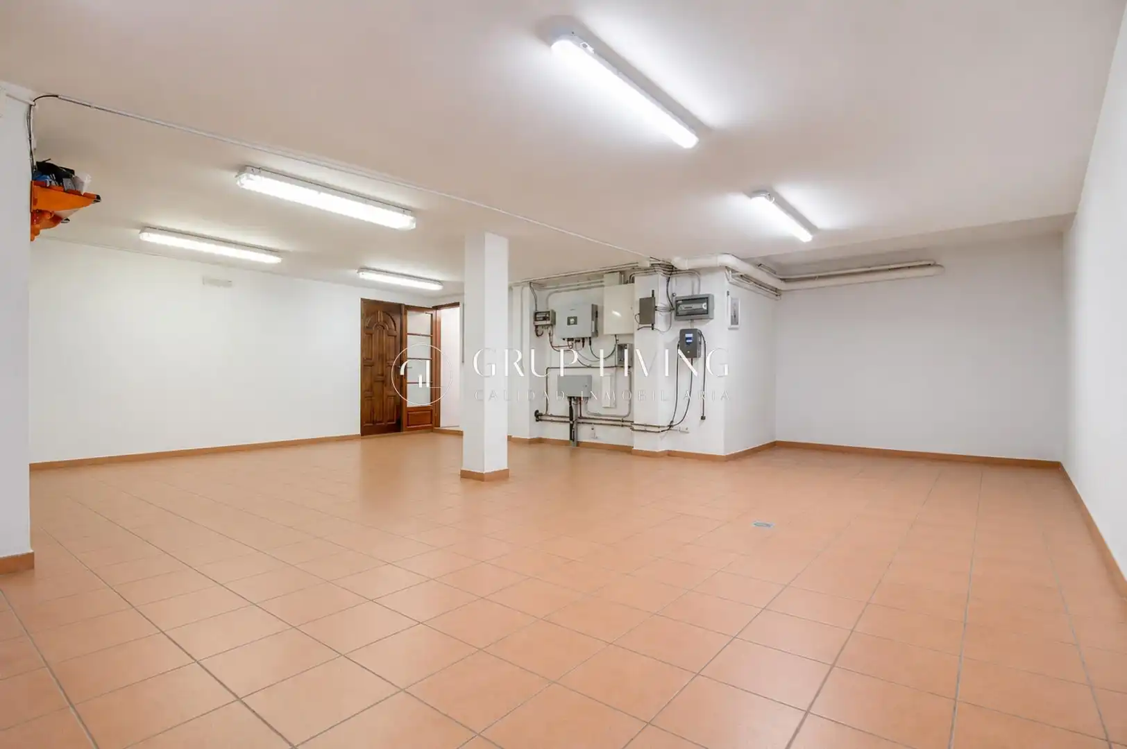 Casa amb terrassa en venda a Vallpineda - Santa Bárbara, imagen 8