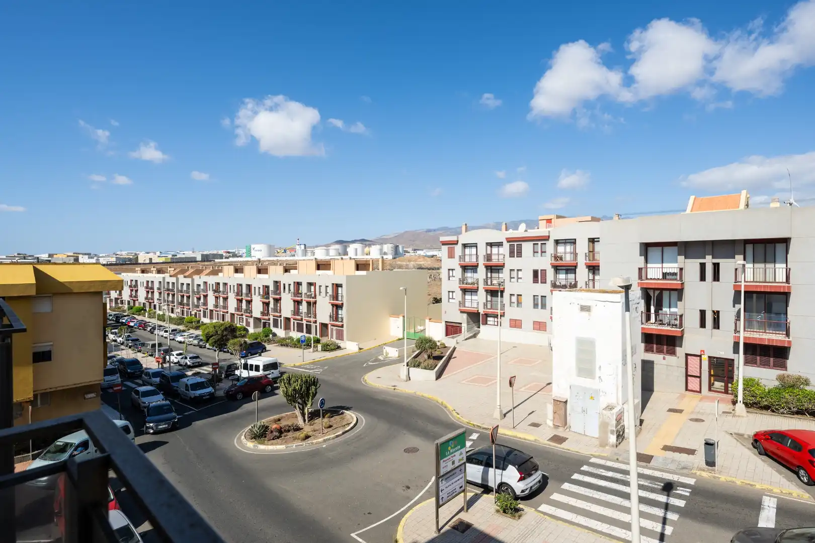 Außenansicht von Wohnung zur Miete in Telde mit Klimaanlage, Terrasse und Möbliert