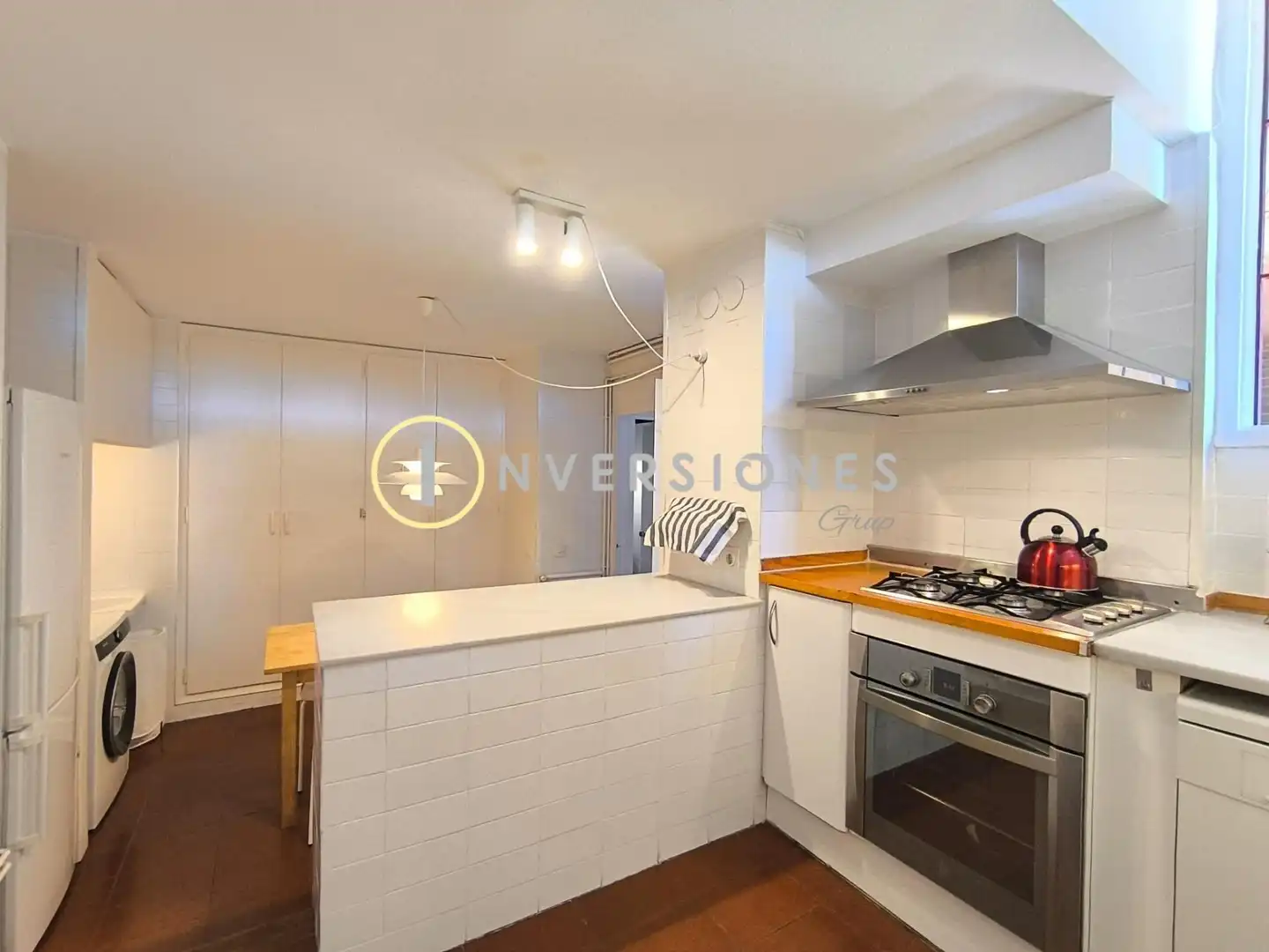 Kitchen of Detached homes for rent in Barcelona  with Terrace and Community pool