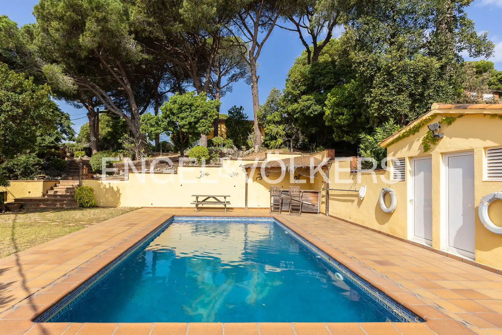 Casa amb terrassa en venda a Sant Cebrià de Vallalta, imagen 2