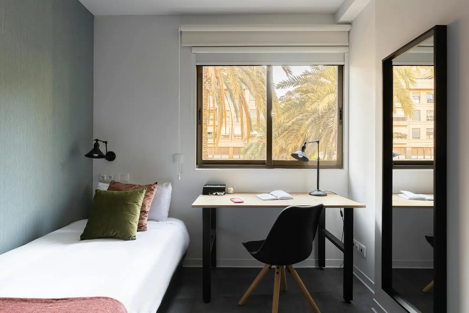 Schlafzimmer von Wohnung zur Miete in Algirós