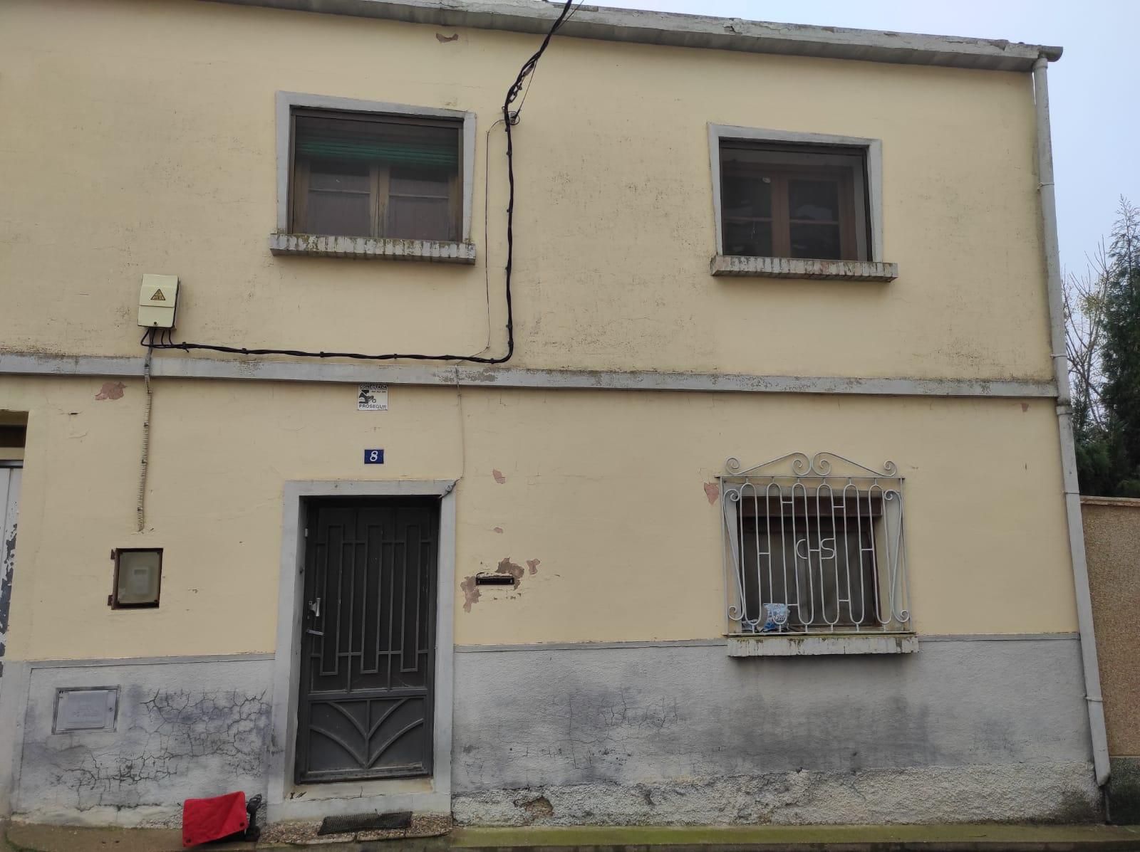 Exterior view of House or chalet for sale in Tramaced  with Heating