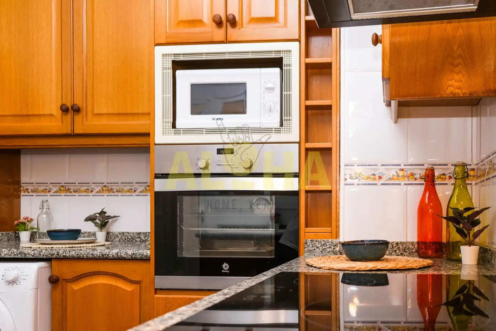 Cuina de Apartament de lloguer en Valencia amb Aire condicionat, Calefacció i Terrassa