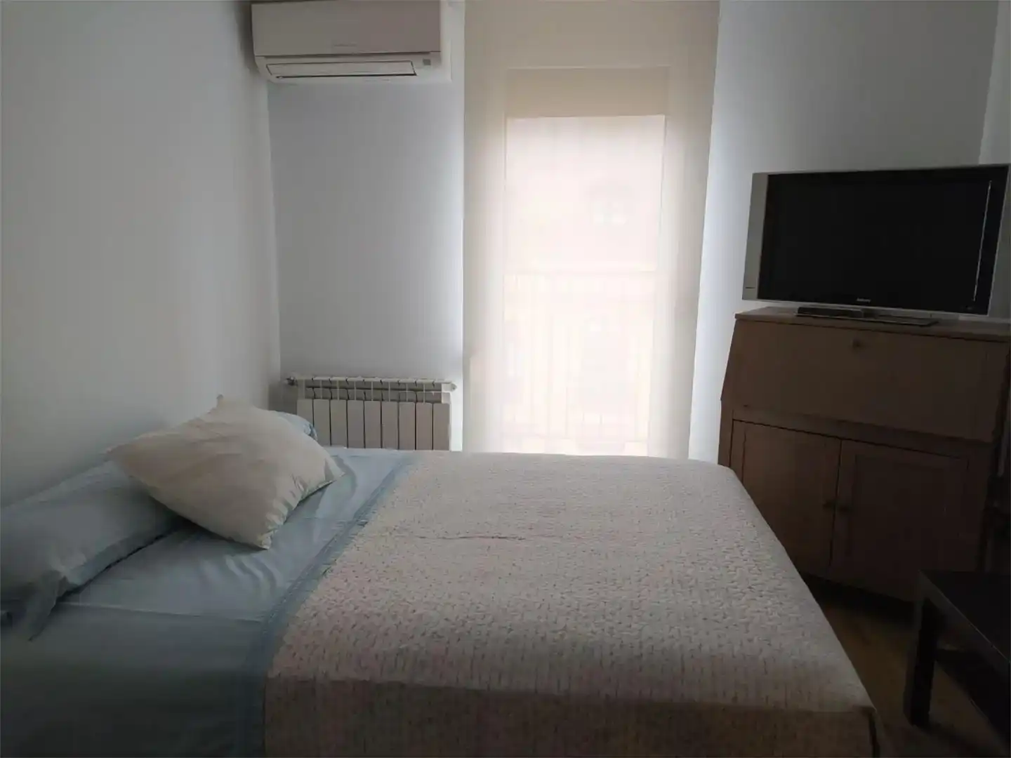 Habitación de Piso de alquiler en Donostia - San Sebastián  con Aire acondicionado, Amueblado y Balcón