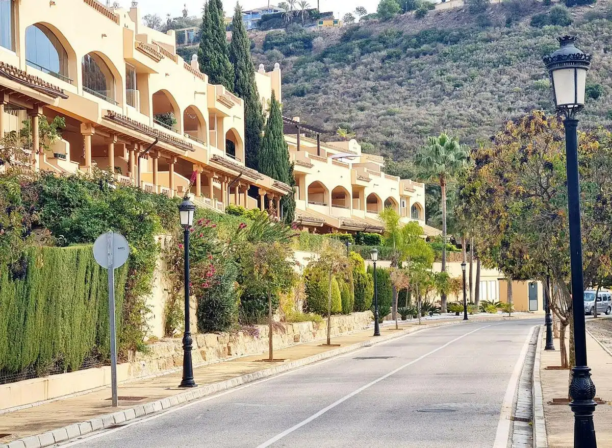 Apartamento con balcón en alquiler en Elviria - Cabopino, imagen 22