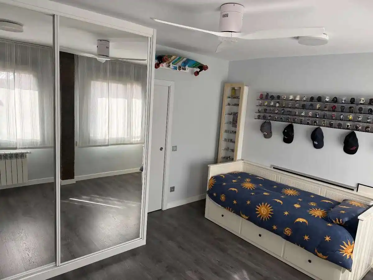 Flat with terrace for sale in Barajas, imagen 3