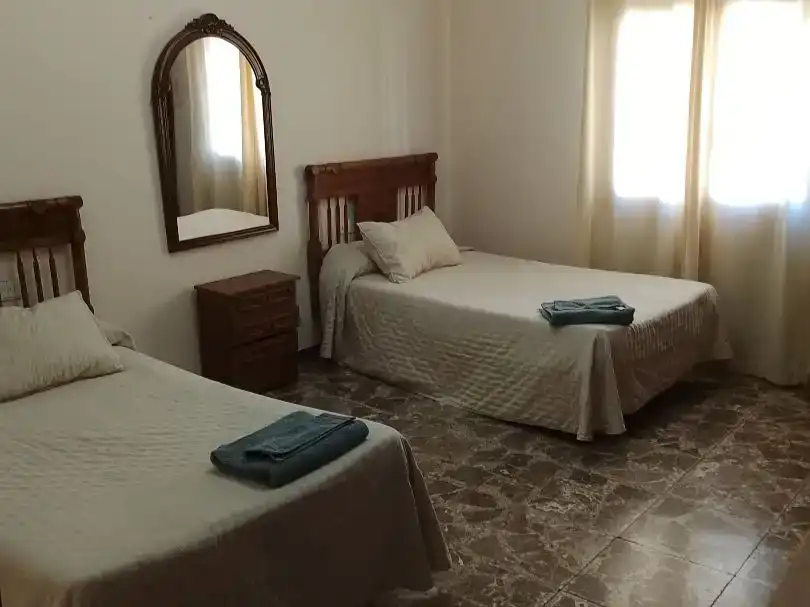 Dormitori de Casa adosada de lloguer en Almagro amb Aire condicionat, Traster i Moblat