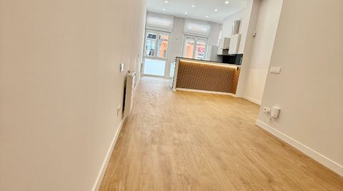 Foto 3 von Wohnung zum Verkauf in Calle de Martínez de la Riva, 75, San Diego, Madrid Capital