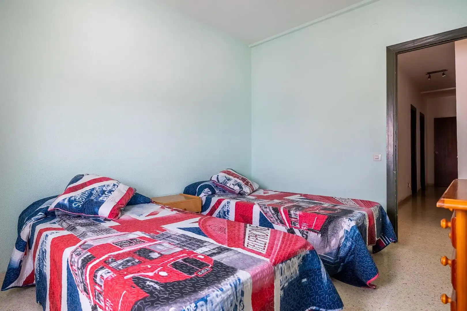 Bedroom of Flat for sale in Dos Hermanas  with Air Conditioner, Terrace and Furnished