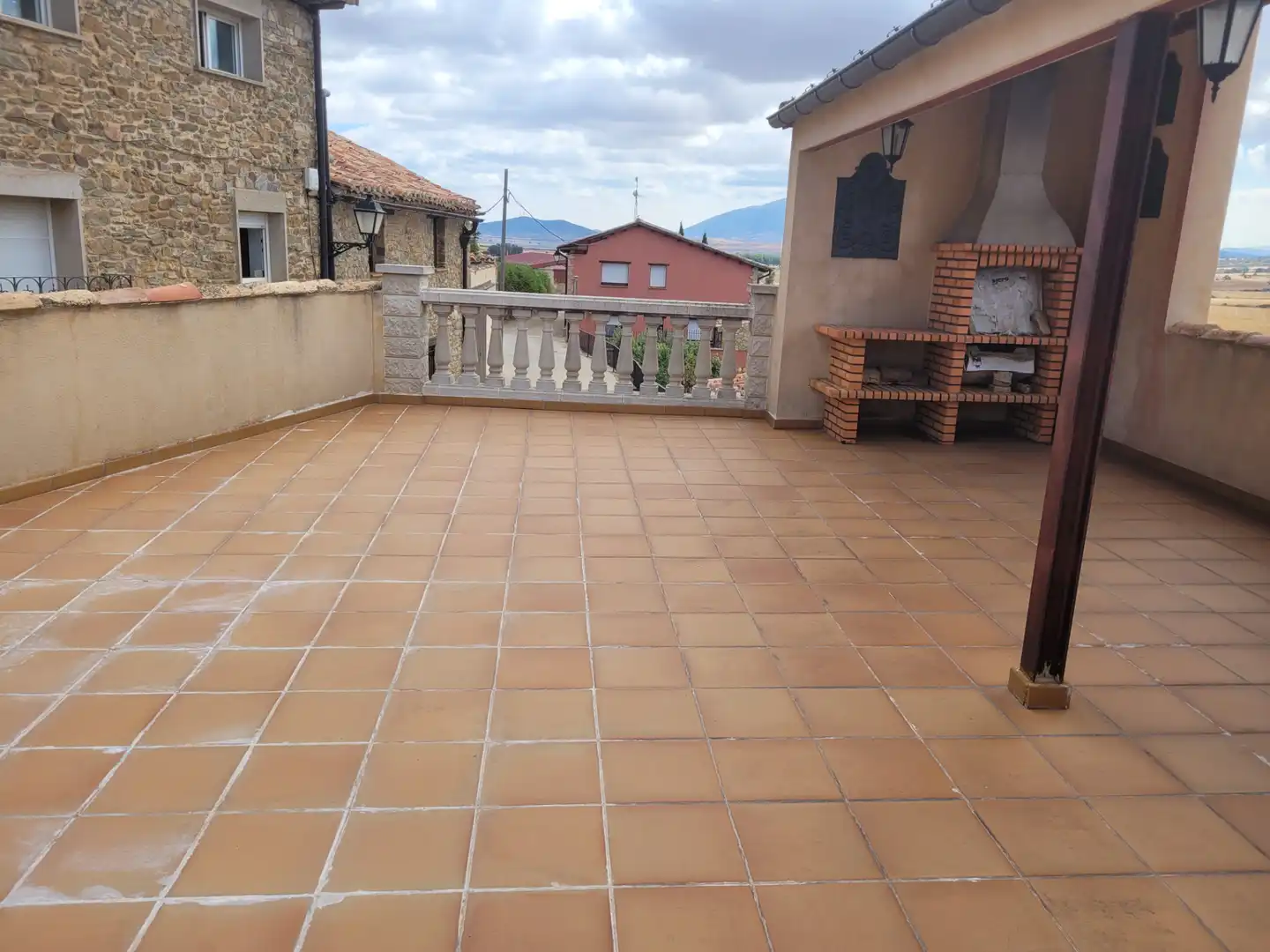Terraza de Finca rústica en venta en Trévago con Calefacción, Terraza y Amueblado