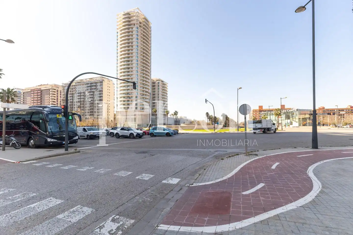 Vista exterior de Local en venta en Valencia