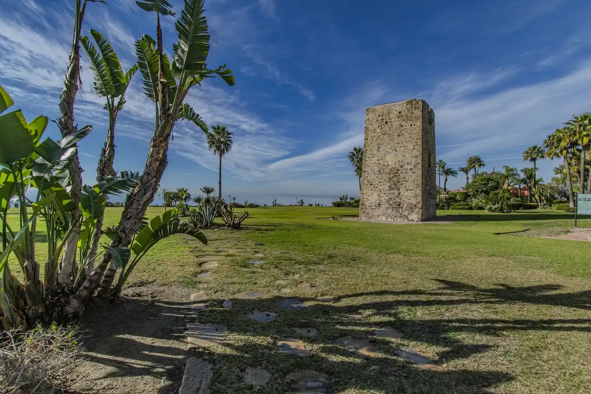 Jardí de Àtic en venda en Estepona amb Aire condicionat, Terrassa i Moblat