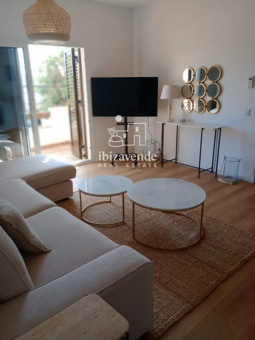 Wohnzimmer von Wohnung zur Miete in Santa Eulària des Riu mit Klimaanlage, Terrasse und Möbliert