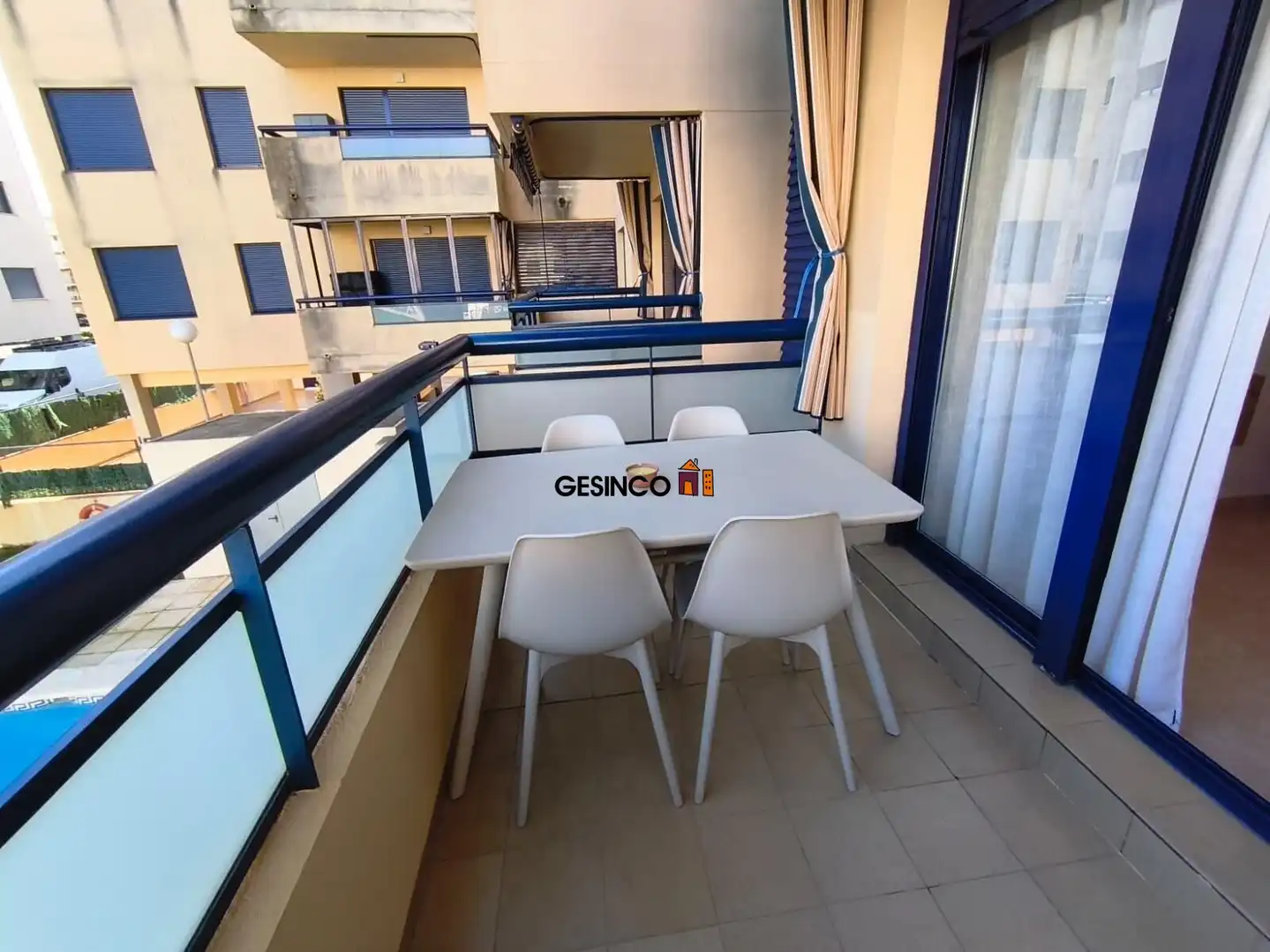 Terraza de Apartamento de alquiler en Bellreguard con Aire acondicionado, Calefacción y Jardín privado