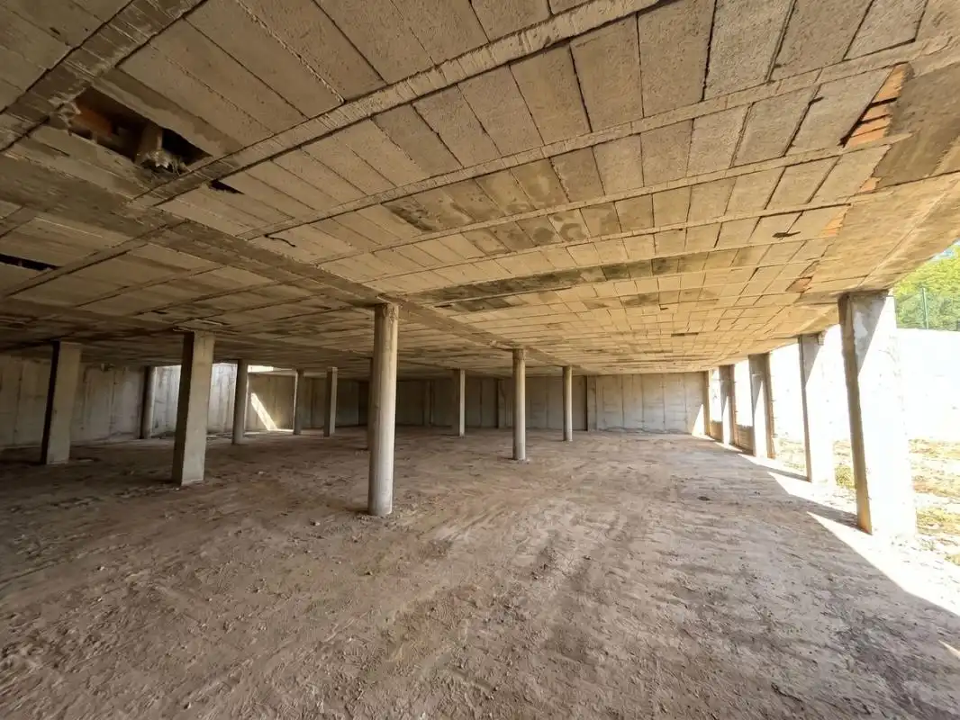 Terreny industrial en venda en Tomares