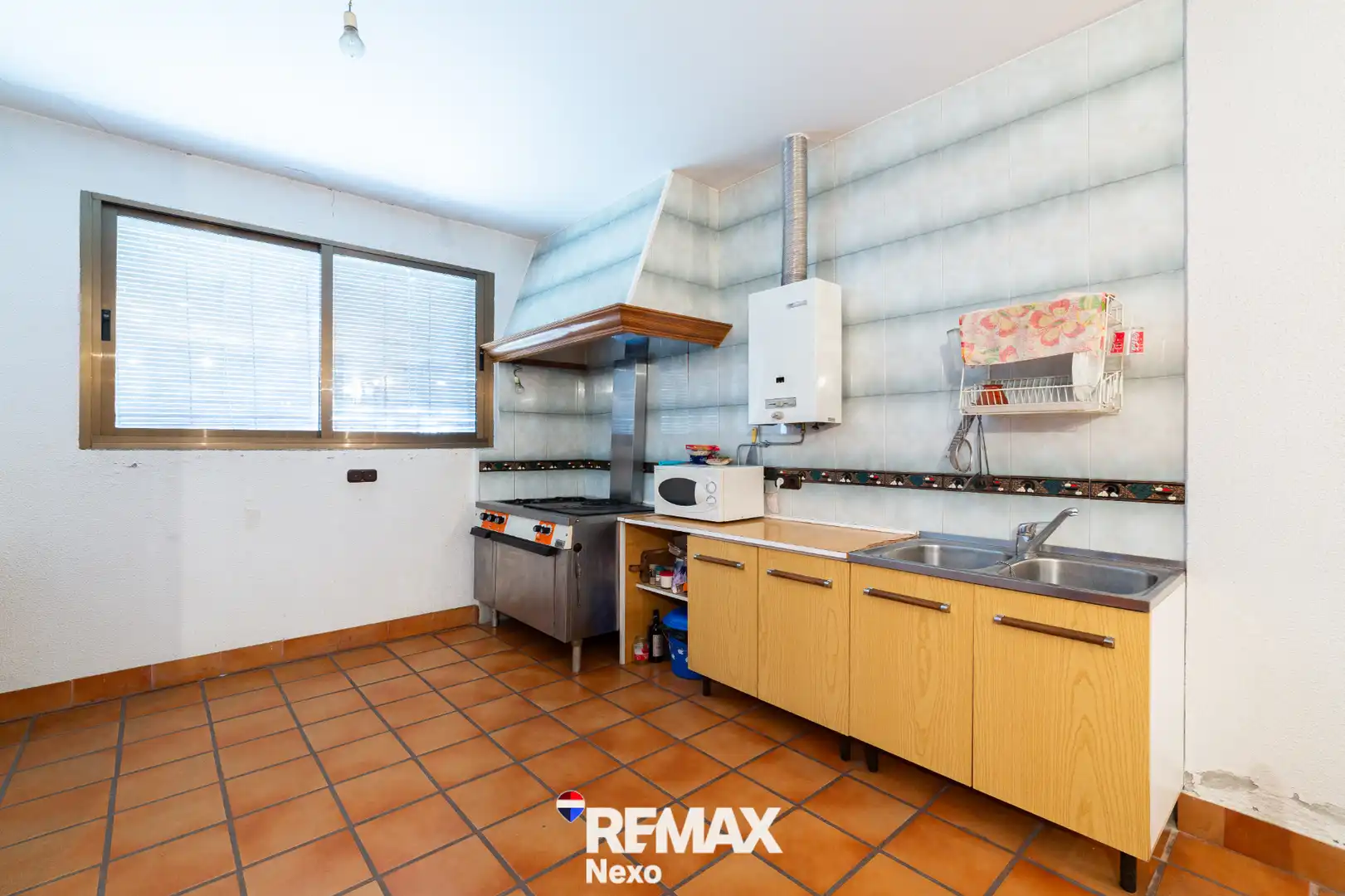 Cocina de Casa adosada en venta en Villaverde de Íscar con Aire acondicionado, Calefacción y Jardín privado