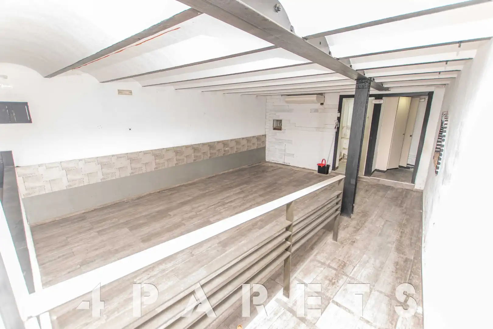 Commercial properties for sale in Canet de Mar  with Air Conditioner