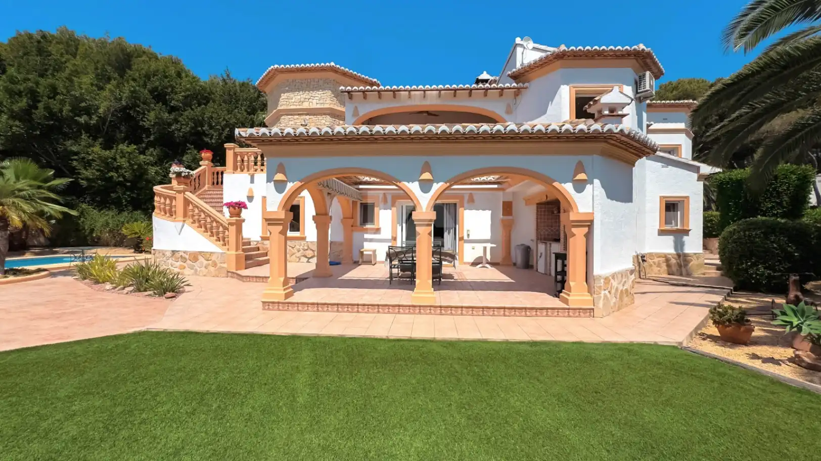 Vista exterior de Casa o chalet en venta en Moraira con Aire acondicionado, Calefacción y Jardín privado
