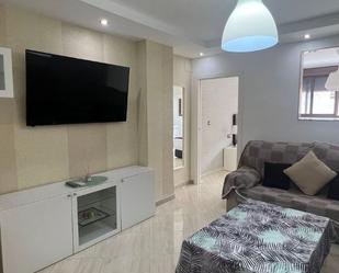 Sala d'estar de Apartament de lloguer en  Melilla Capital amb Aire condicionat
