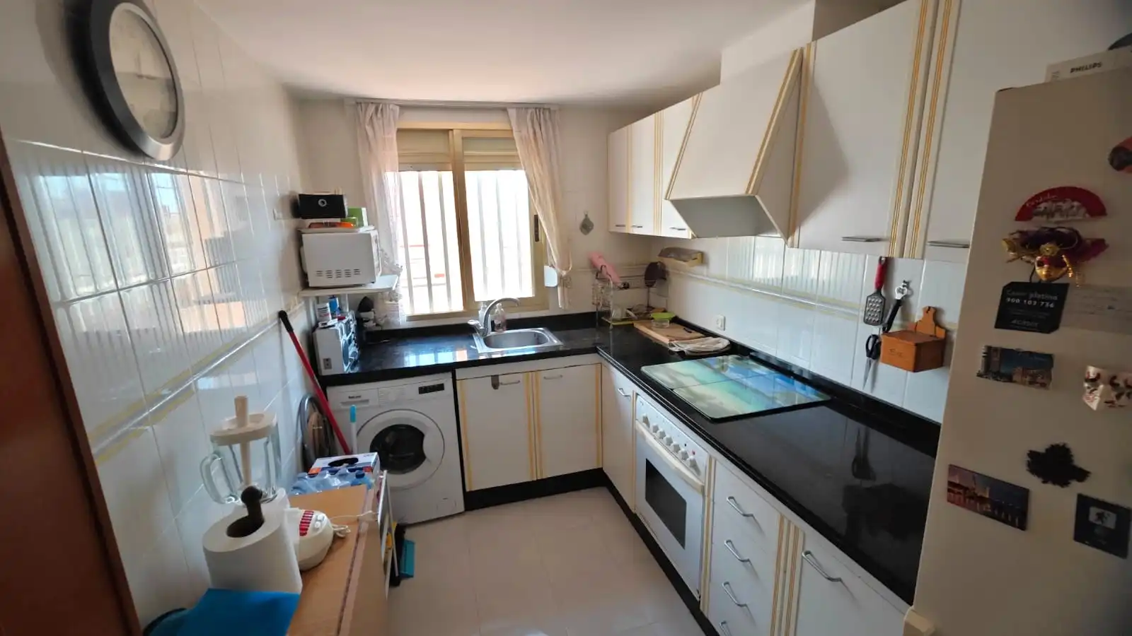 Cuina de Apartament en venda en Gandia amb Aire condicionat, Calefacció i Terrassa