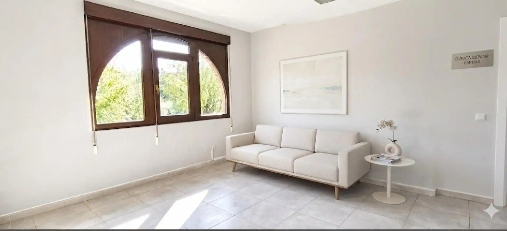 Sala de estar de Oficina de alquiler en León Capital 