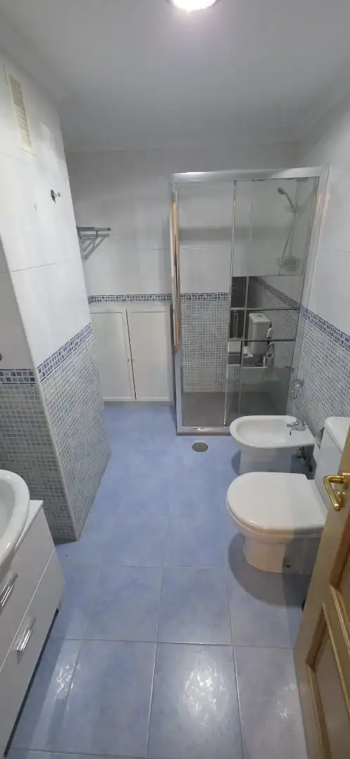 Baño de Piso en venta en Seseña con Aire acondicionado, Calefacción y Terraza