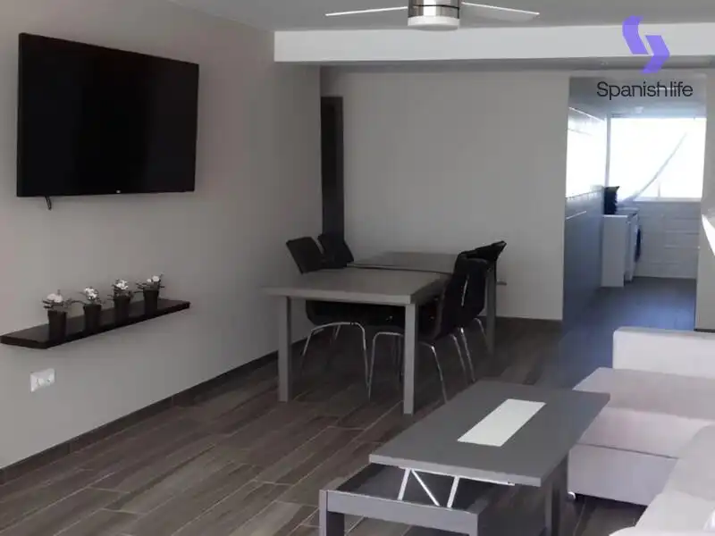 Comedor de Apartamento en venta en Valencia con Calefacción, Amueblado y Piscina comunitaria