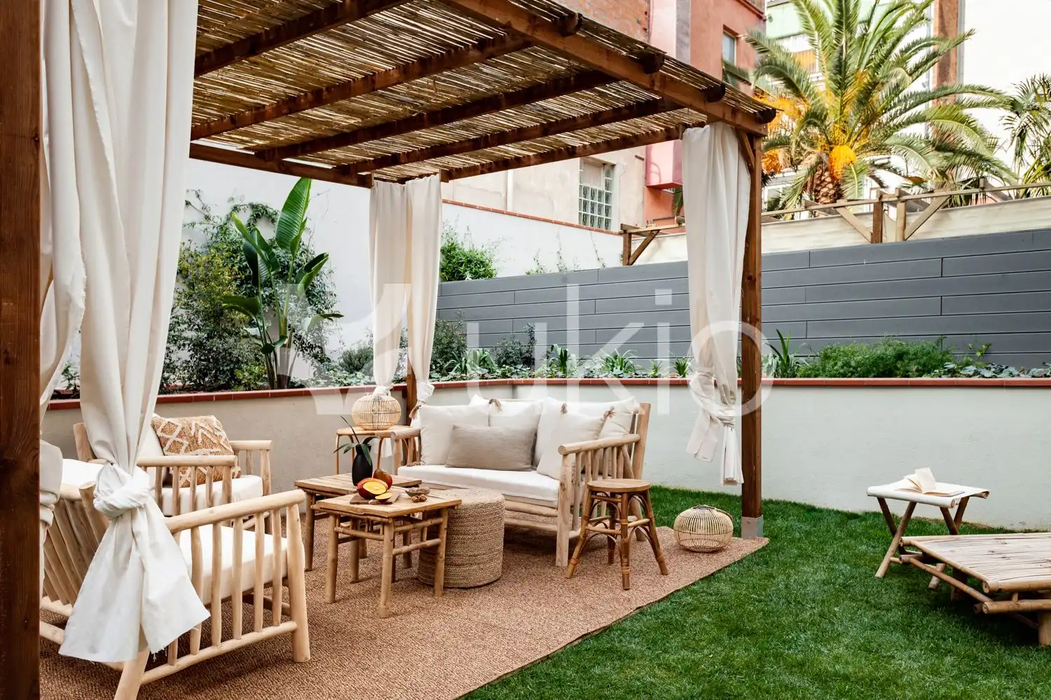 Apartamento con piscina en alquiler en Carrer de Josep Torres, imagen 22