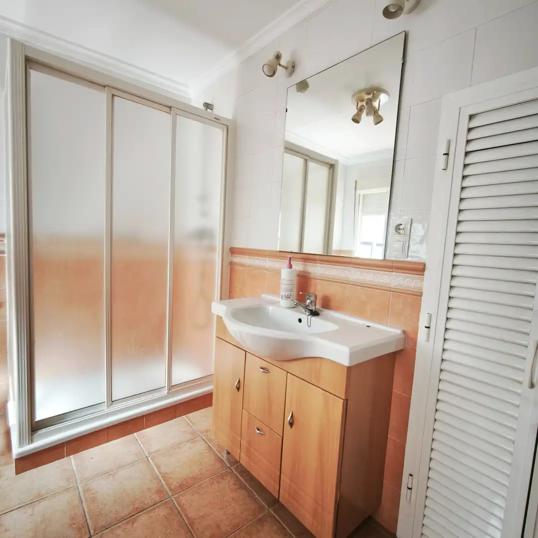 Casa amb terrassa en venda a San Roque Pueblo, imagen 5