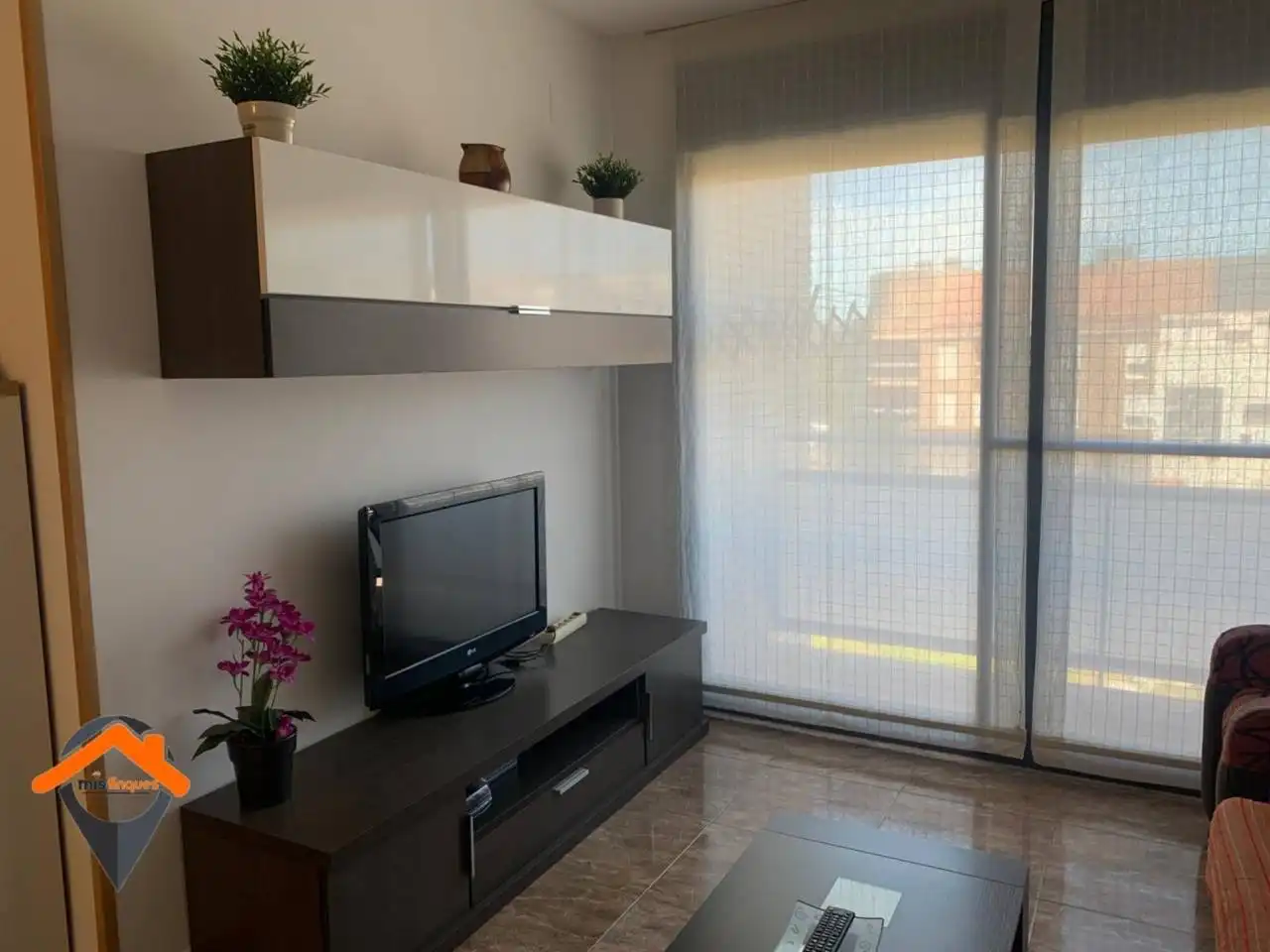 Sala d'estar de Pis en venda en L'Ampolla amb Aire condicionat, Calefacció i Traster