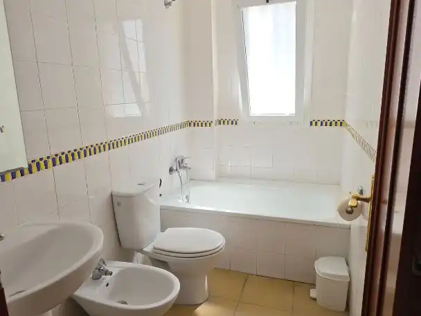 Bany de Pis en venda en Ayuntamiento - Barrio Alto