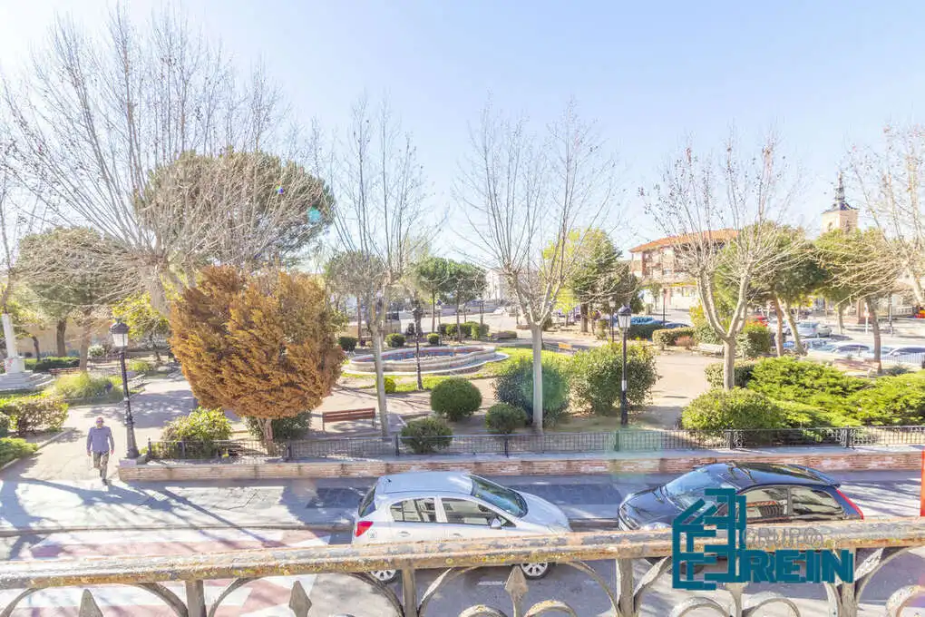 Exterior view of Houses for sale in Carranque  with Air Conditioner, Terrace and Furnished