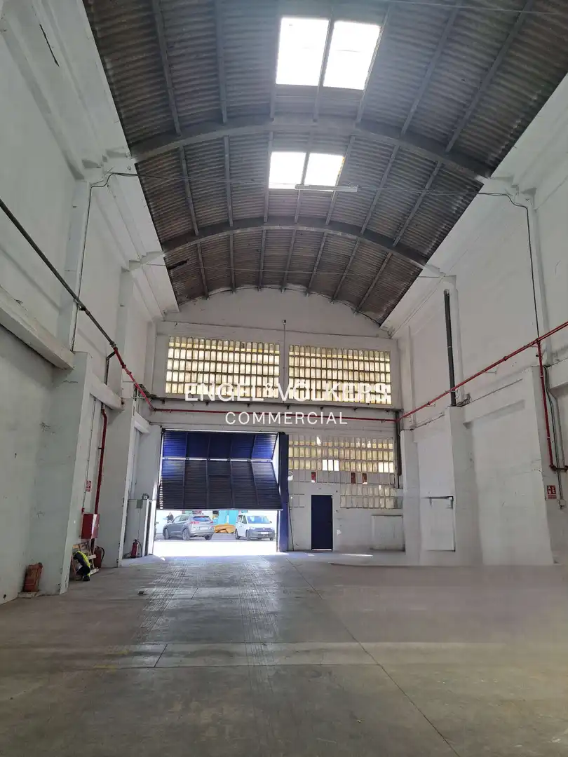 Fabrikhallen zur Miete in L'Hospitalet de Llobregat