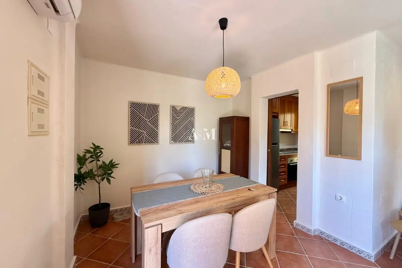 Menjador de Casa o xalet de lloguer en Torrevieja amb Aire condicionat, Calefacció i Moblat
