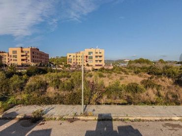 Terrenos y solares en venta en Carrer Esparver