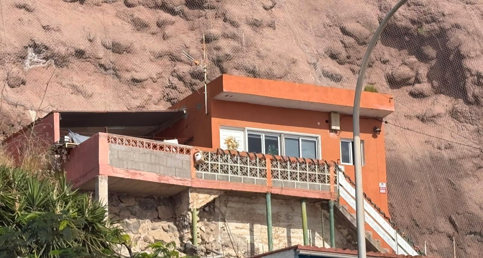 Vista exterior de Casa o xalet en venda en Candelaria amb Jardí privat, Terrassa i Balcó