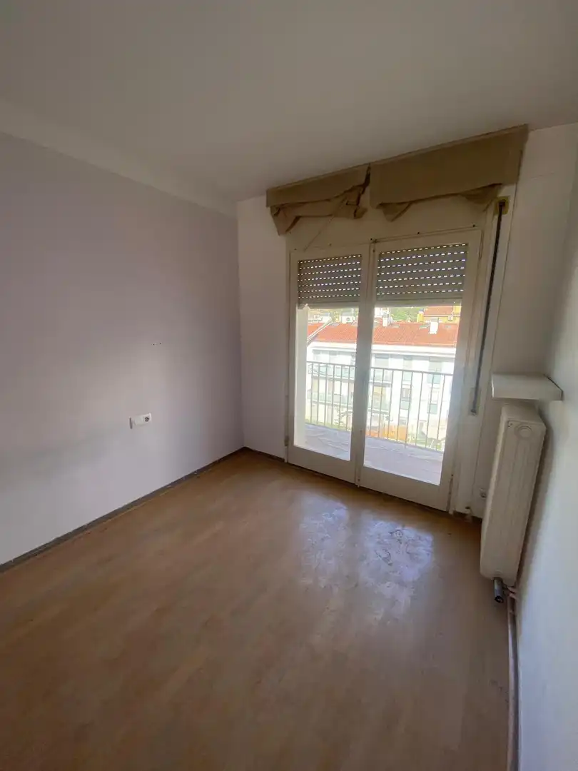 Bedroom of Attic for sale in Girona  with Heating, Terrace and Storage room