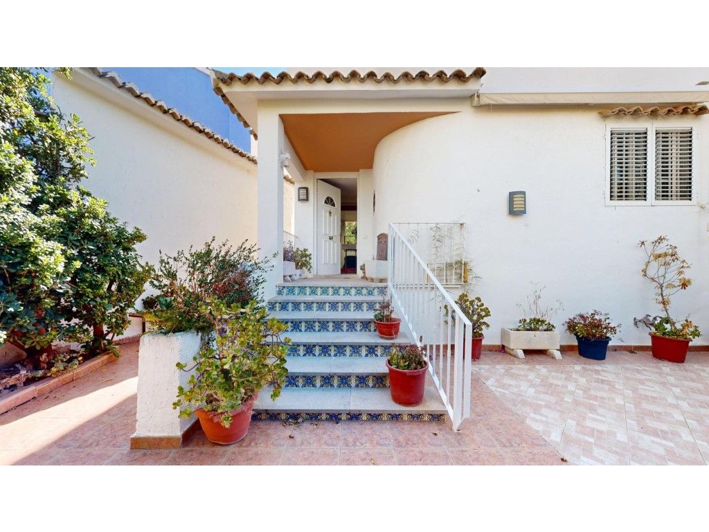 Single-family semi-detached for sale in El Puig de Santa Maria  with Air Conditioner, Heating and Private garden