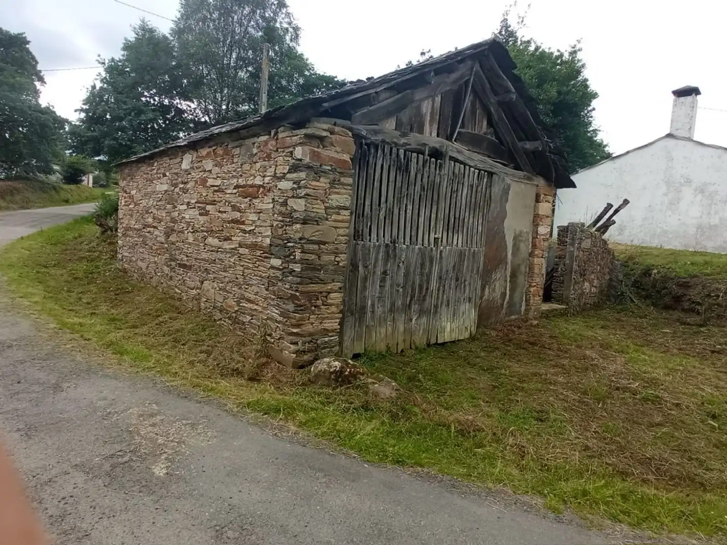 Casa rústica amb jardí en venda a Xermade 5, imagen 4